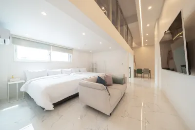 AYANA Hotel & Resort