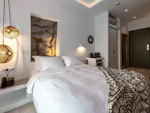 Bohemian Luxury Boutique Hotel, Adults Only