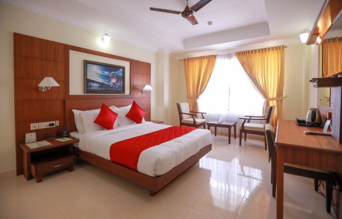 Hotel Peninsula Thrissur