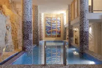 Peninsula Gardens Hotel - Kolam Renang Peribadi