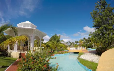 Roc Arenas Doradas Hotels near Varadero beach