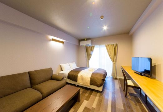 2. 미스터 킨조 인..