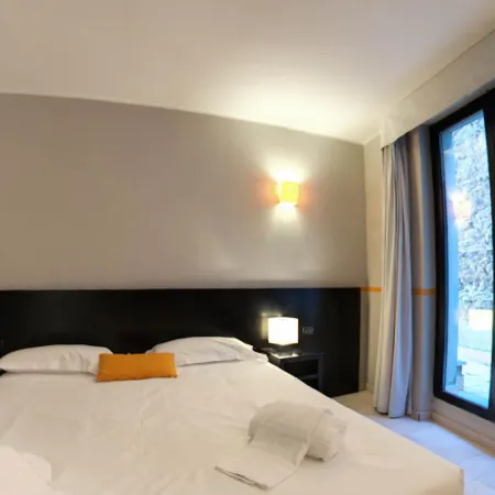 Hotel Aniene Отели рядом с достопримечательностью «Номентанская дорога»