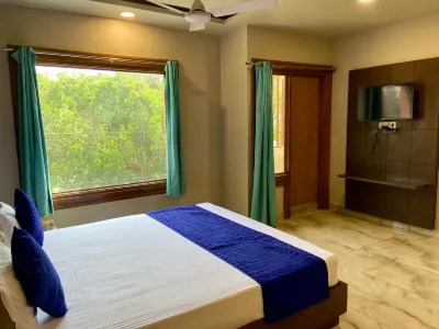 Hotel Elite Hotels near Chhapar wali masjid
