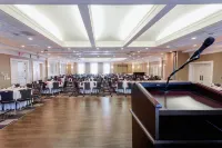 Royal Hotel Calgary, Trademark Collection by Wyndham