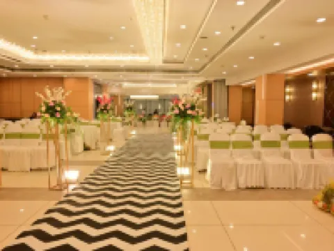 The Grand Radiant Hotéis em Lucknow