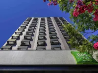 Ibis Styles Porto Alegre Moinhos de Vento Hotels near Centro Comercial Independência