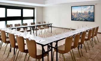 Mövenpick Hotel Apartments Downtown Dubai