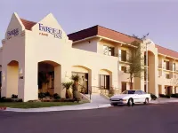 The Querque Hotel