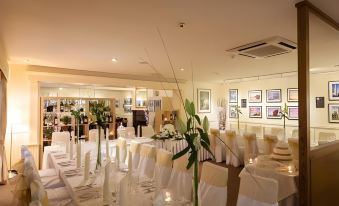 The Glenside Hotel
