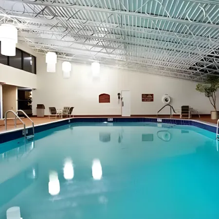 Holiday Inn & Suites LAFAYETTE NORTH by IHG