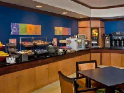 Fairfield Inn & Suites Flint Fenton Hotels in Fenton