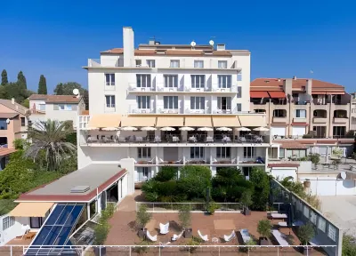 Hôtel le Provençal renové en 2025 - Bord de Mer