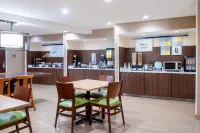 Garner Hotel MACON WEST by IHG - فطور