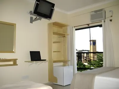 Marge Hotel