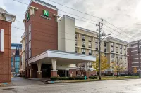 Holiday Inn Indianapolis Downtown Hotels in Indianapolis