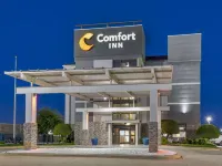 Comfort Inn Dallas North Love Field Airport Hotels in der Nähe von Freizeitpark Zero Gravity