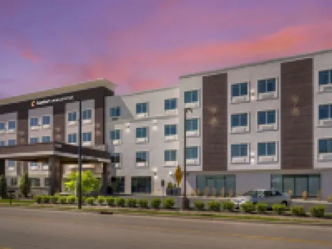 Comfort Inn & Suites Clarksville - Louisville North Hotels in Clark County