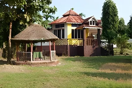 Sdd Murti Dooars Отели в г. Чалза Махабари