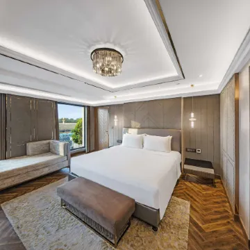 Radisson Blu Hotel & Suites GRT Chennai