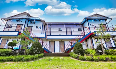 Cheorwon People's World Pension Отели в г. Чхорвон