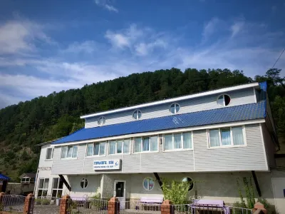 Parus Hotel dekat Baikal Astrophysical Observatory