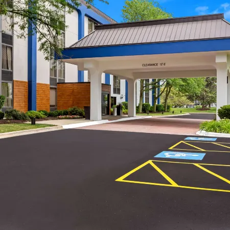 Hampton Inn Chicago/Naperville Near Niu Conference Center