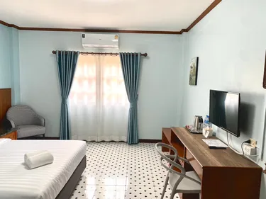 รูปภาพของโรงแรมชัยนาทแกรนด์