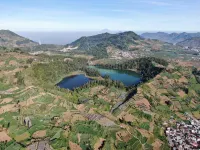 MR Tiny House Dieng with Mountain View Hotels in Sukorejo