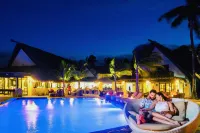 Matamanoa Island Resort - Pools