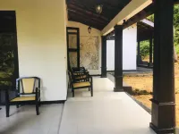 Bracedale Estate Hotels in Nawata