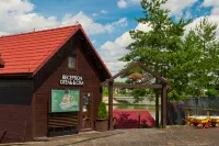 منتجع فيش بوينت فاميلي Hotels near Rybolovnyy Klub "Zolotoy Sazan"