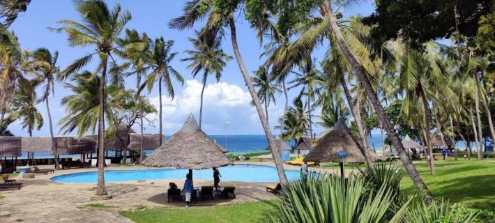 Cocoa Luxury Resort Hotels in Mombasa