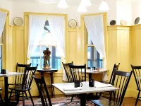 The Porches Inn at Mass Moca Hotels in Williamstown