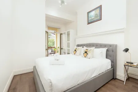 STUNNING SYDNEY HOME 4 Отели рядом с достопримечательностью «Остров Пинчгут»