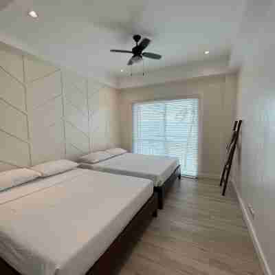 Beachfront Reunions @ Canyon Cove Rooms