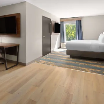 La Quinta Inn & Suites by Wyndham Memphis I-240