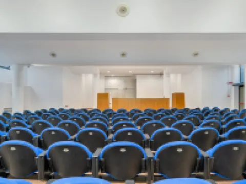 B&B Hotel Alba Hotels in Alba