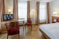 BLUME. Baden Hotel & Restaurant