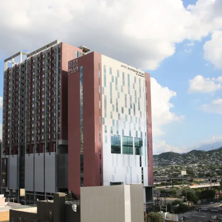 City Express Plus by Marriott Monterrey Centro