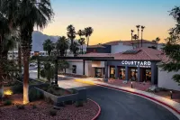 Courtyard Palm Springs Hotels near Moorten Botanical Garden