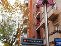 Hotel Medicis Hotels near Can Fontanet