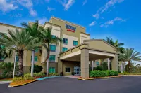 Fairfield Inn & Suites Fort Lauderdale Airport & Cruise Port Hotel di Dania Beach