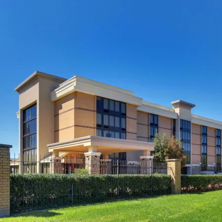 Heritage Inn Suites Houston Sugar Land, Trademark by Wyndham
