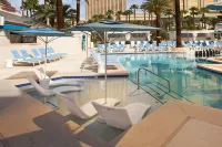 W Las Vegas - 5-Star