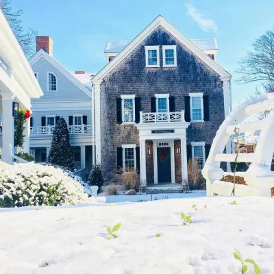 Faraway Nantucket