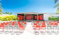 แกรนด์ เดคามรอน มอนเทโก บีช, อีกหนึ่งเครื่องหมายการค้าของรีสอร์ทอินคลูซีฟ