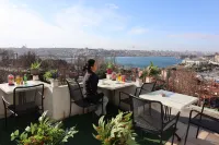 Galata Hotel & Suites - parking