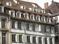 4 Rooms furnished 85m2 Place de la Cathédrale Downtown Strasbourg - Fiber