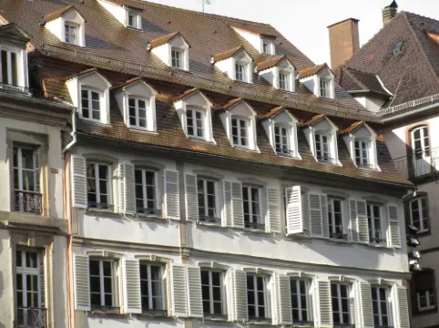 1 bedroom apartment 45m2 Place de la Cathédrale Center-ville Strasbourg